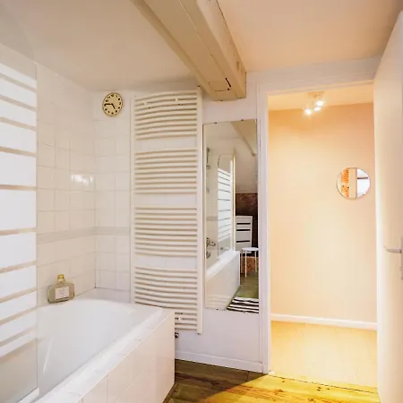 Le Cezanne - Jardin - Parking - Babyfoot - Centre-ville Appartement *